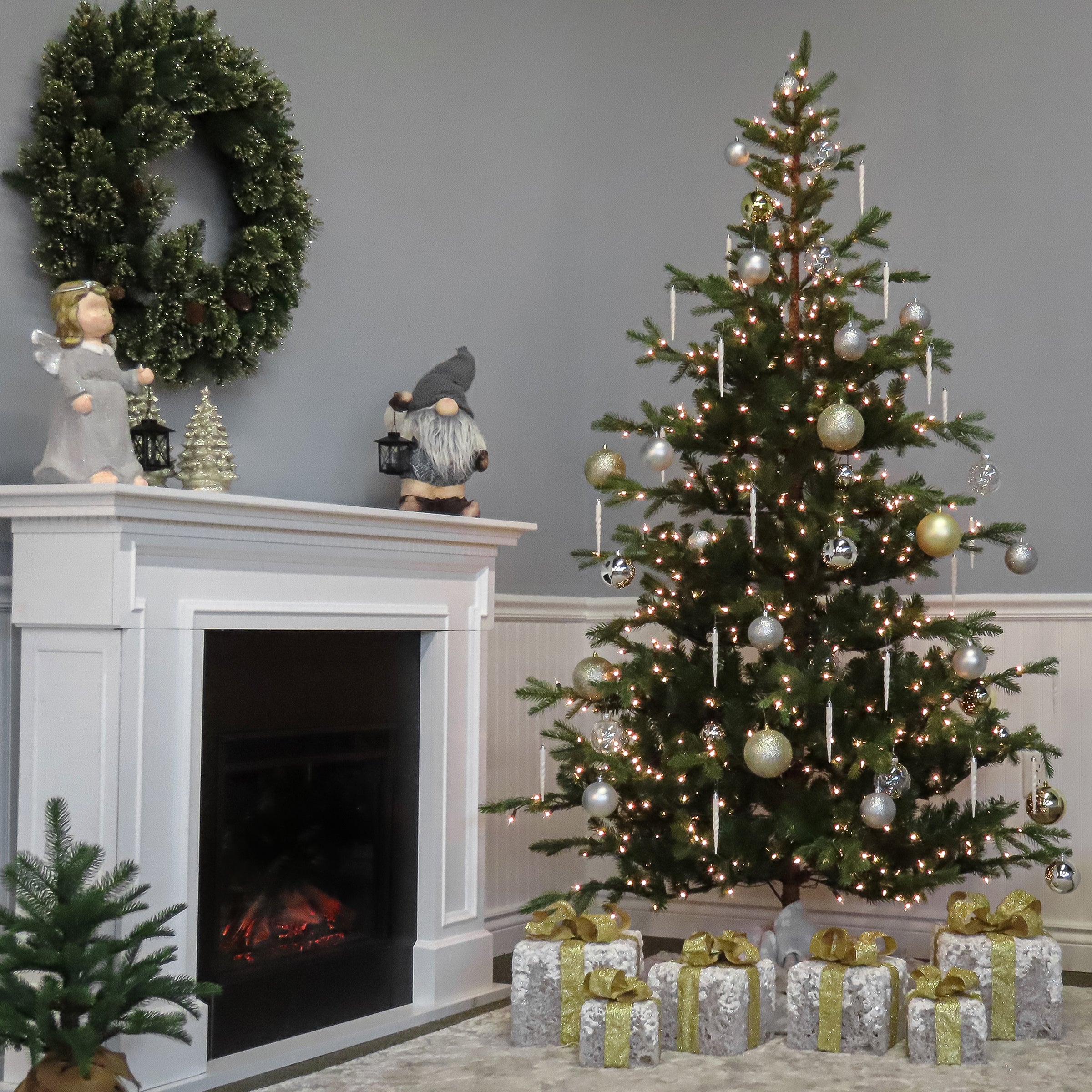 7.5 ft. Norwegian Spruce Tree